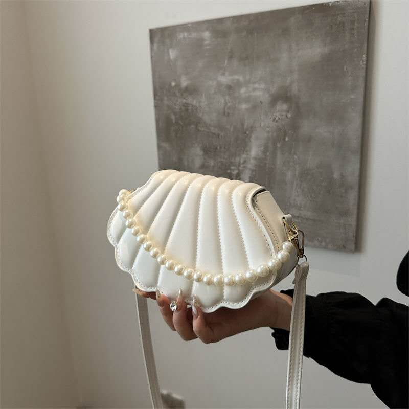 ELEGANT PEARL CHAIN SHELL BAG
